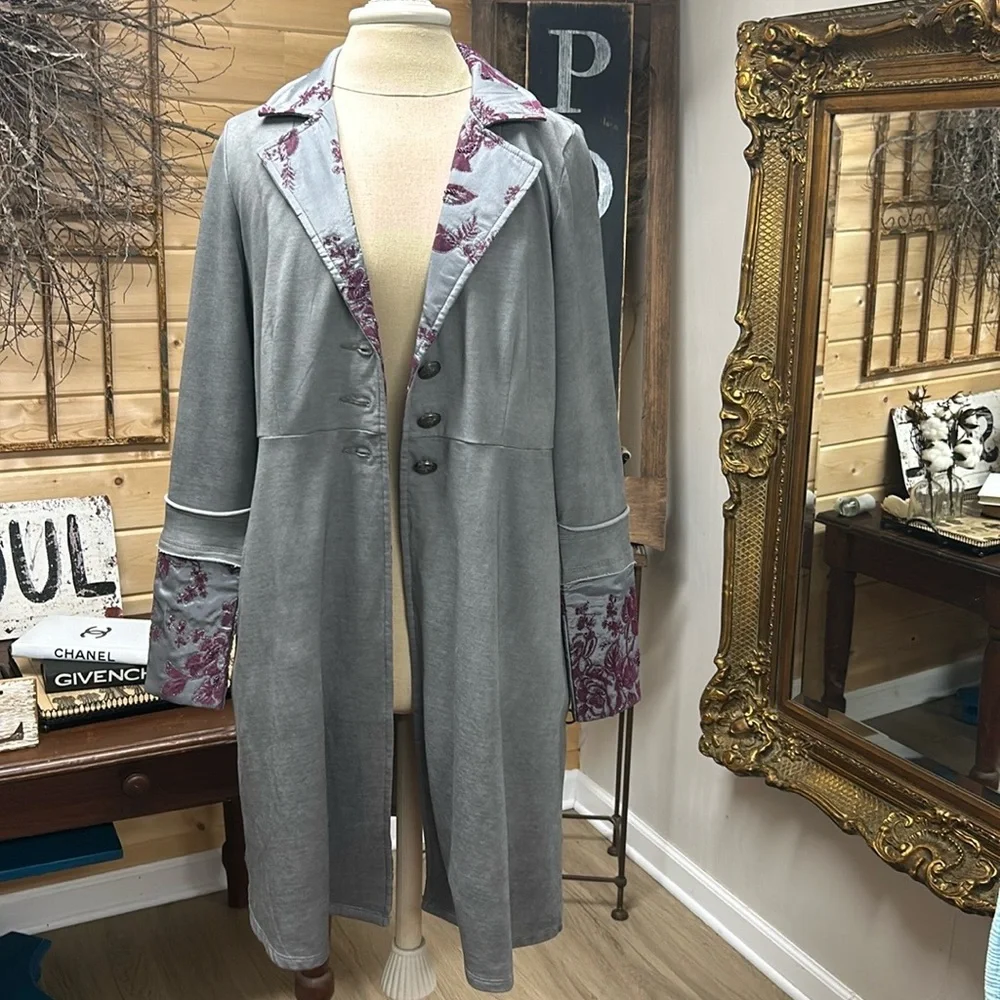 NWT Grandeur long grey with purple embroidery jacket. - Picture 5 of 16